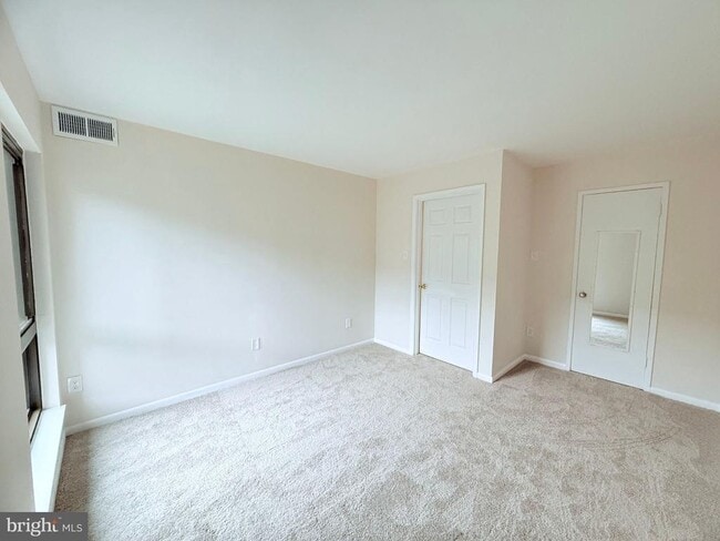 Building Photo - 7598 Gales Ct