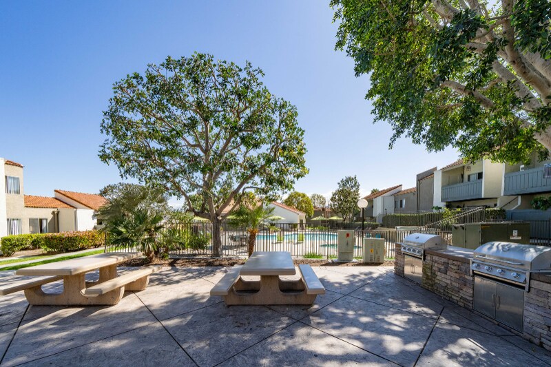 Building Photo - 311 Weston Cir