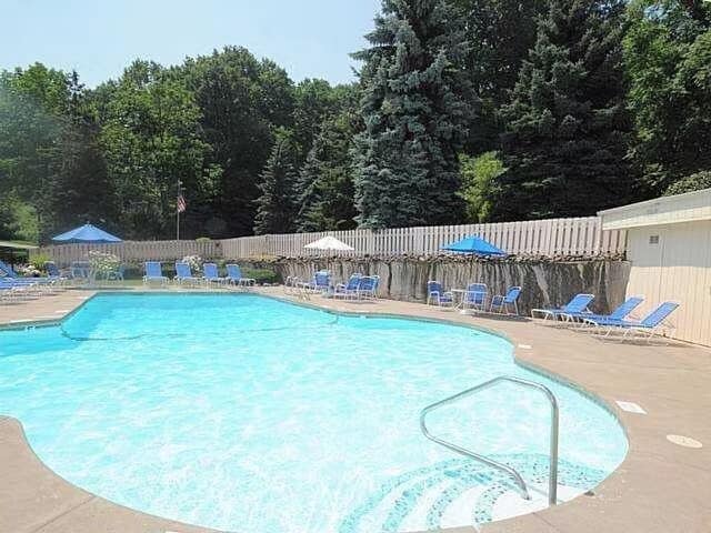 Building Photo - 265 Bay Village Dr