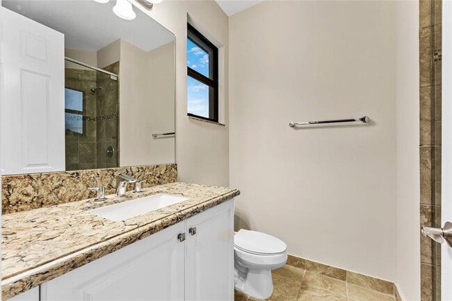Building Photo - 9571 Eden Roc Ct