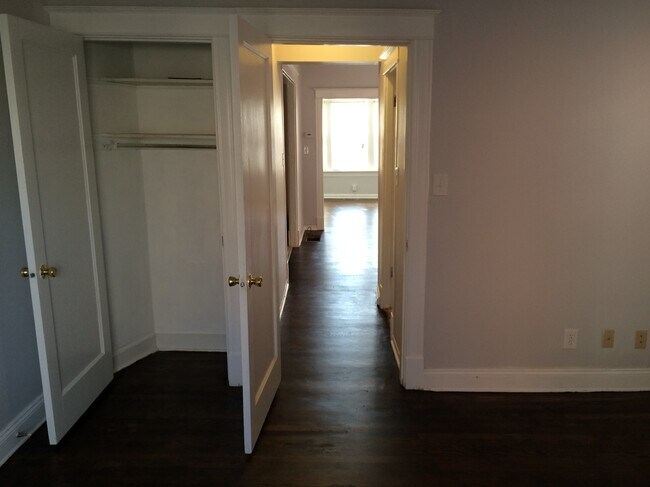 Building Photo - 3505 Magnolia Ave