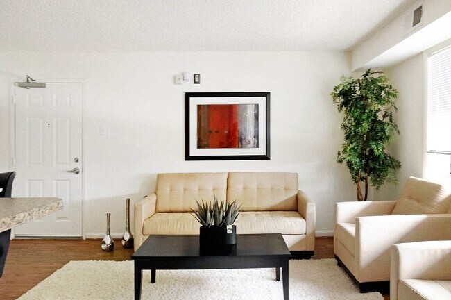 Building Photo - Arbor View