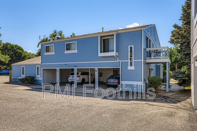 Building Photo - 7971 Chase Cir