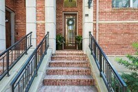 Building Photo - 1500 Pecos St