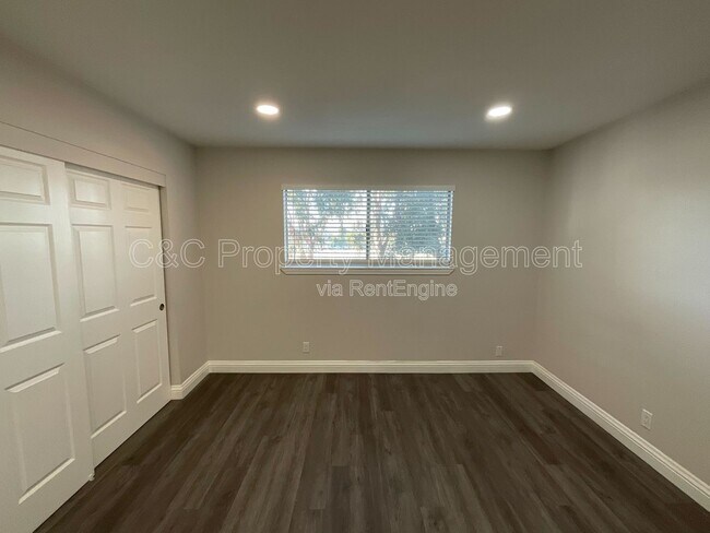 Building Photo - 247 N Capitol Ave