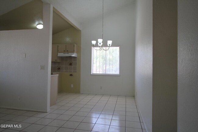 Building Photo - 9604 Gaza Dr