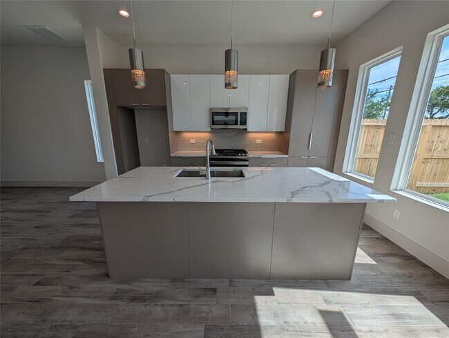 Building Photo - 12810 Cozumel Ln