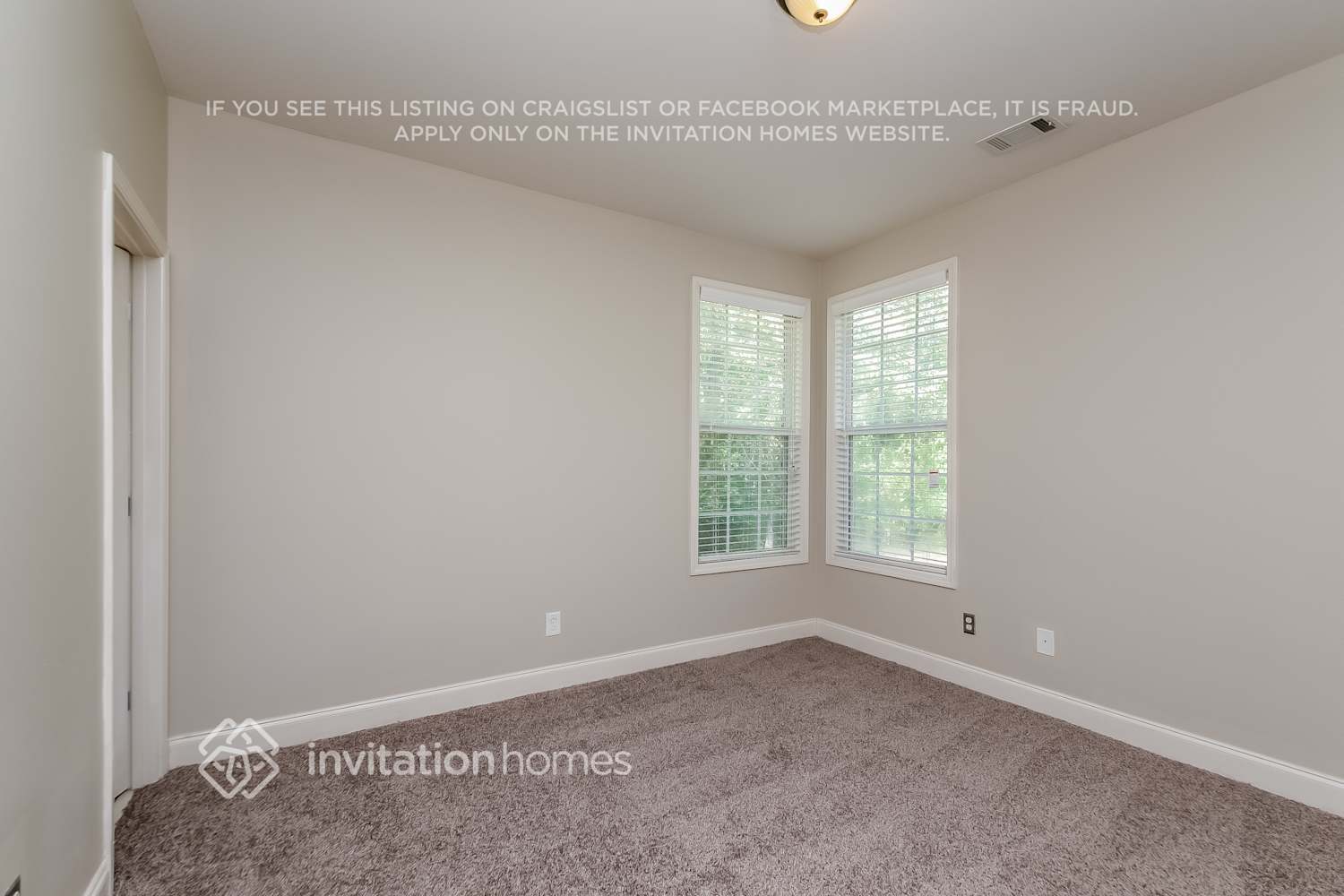 Building Photo - 3760 Raven Wood Chase