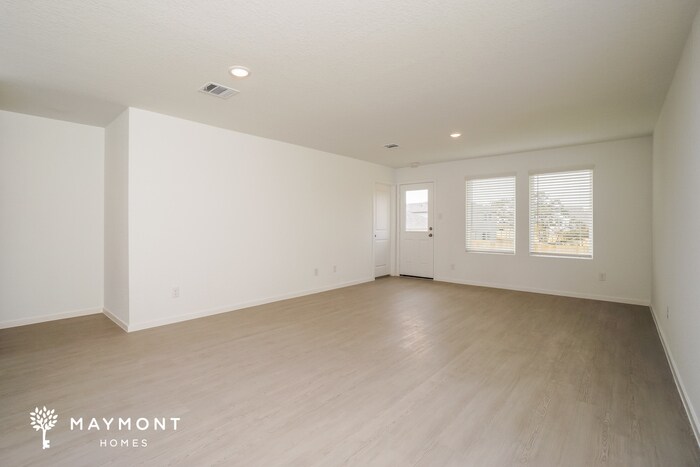 Building Photo - 547 Layne Overlook