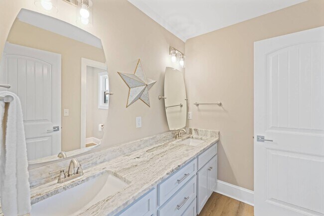 Building Photo - 43 Mcilwee Ln