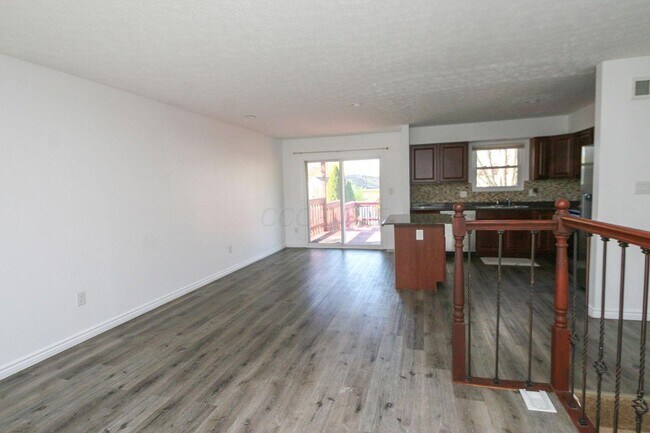 Building Photo - 1080 Arapaho Ave