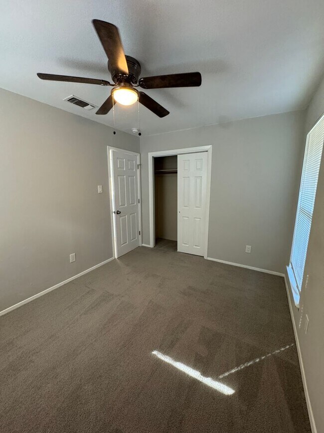 Building Photo - Welcome Home to Peace, Space & Comfort