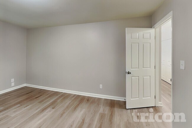 Building Photo - 2309 Pastille Ln