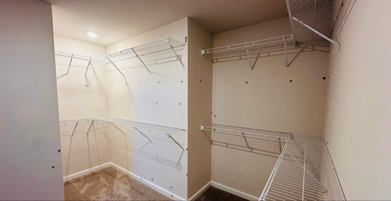 Building Photo - 60 Windover Wy