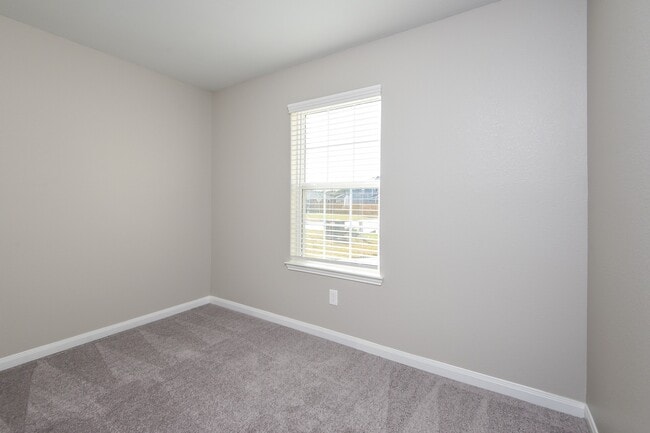 Building Photo - 28041 Irving Dr