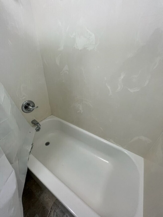 Building Photo - A Little Piece of Heaven in Historic Jacksonville