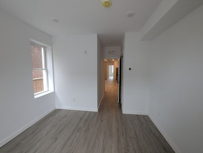 Building Photo - 6614 Rising Sun Ave