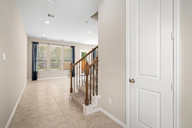 Building Photo - 187 Moon Dance Ct