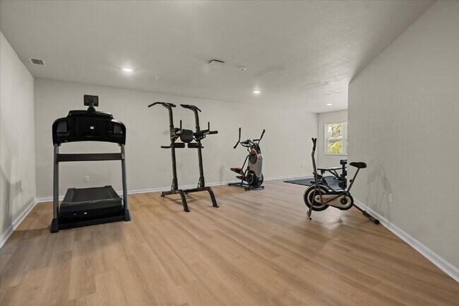 Building Photo - 260 Spanish Moss Cir