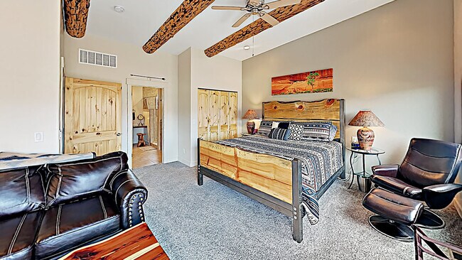 Building Photo - 3374 S Village Loop