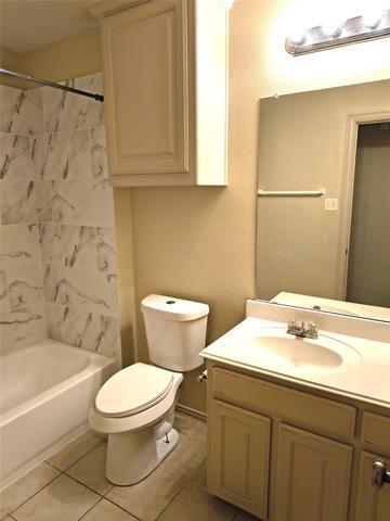 Building Photo - 5725 Swords Dr
