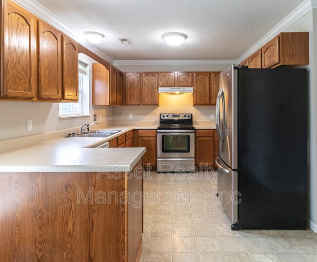 Building Photo - 2123 Cartmill Dr