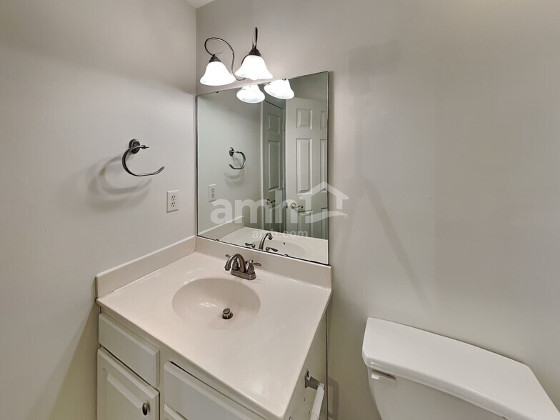 Building Photo - 14316 Buckton Ln