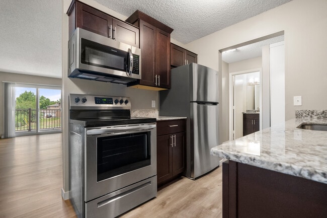 Building Photo - Granite Creek