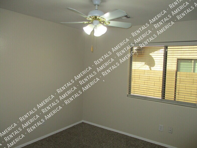 Building Photo - 1328 Natasha Dr