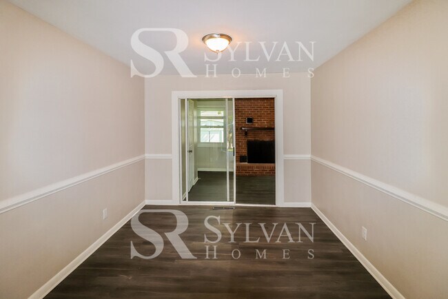 Building Photo - At Last, This Is What You Have Been Searching For!