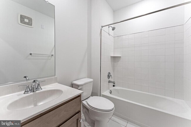 Building Photo - 3700 Havertill Ln