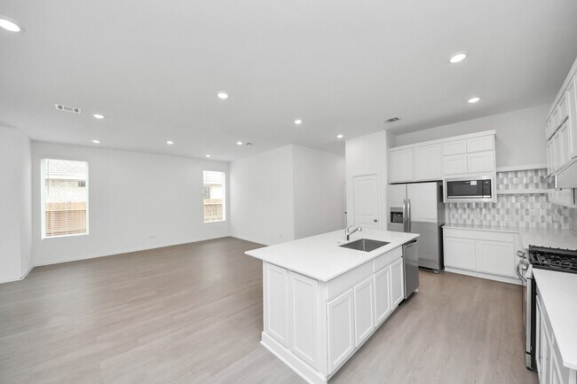 Building Photo - 6414 Orchid Bch Dr