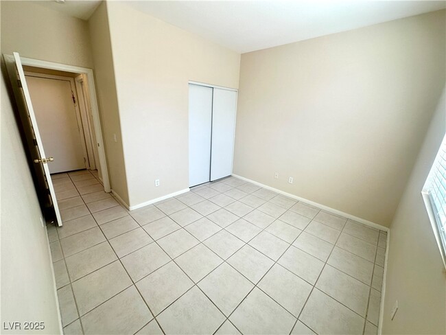 Building Photo - 7607 Pioneer Ranch Ave