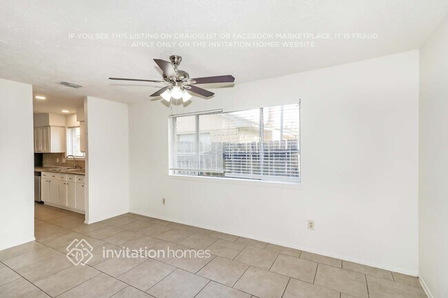 Building Photo - 17102 Stone Stile Dr