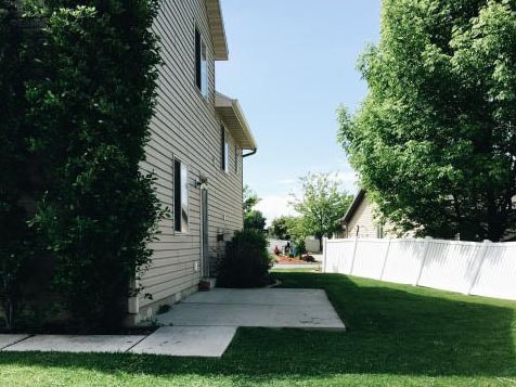 Building Photo - 2599 N Black Walnut Dr