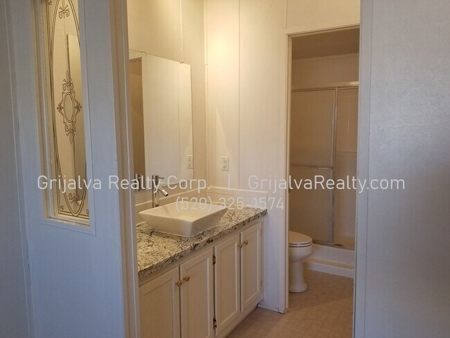 Building Photo - Beautiful 3 Bedroom Manufactured Home in a...