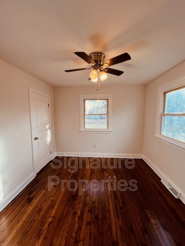 Building Photo - 936 Weaver Ave