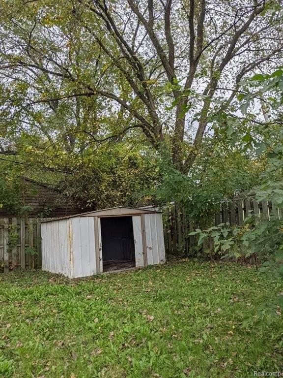 Building Photo - 5833 Harold St