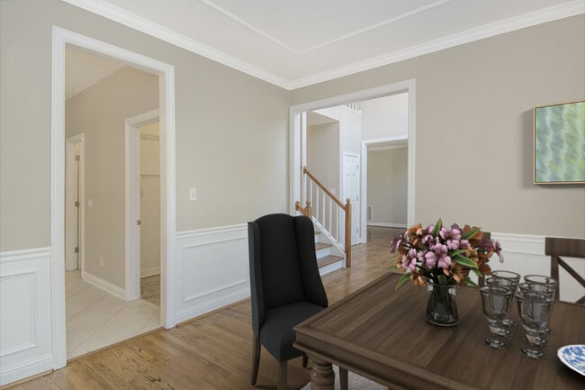 Building Photo - 4024 Oak Meadows Cove
