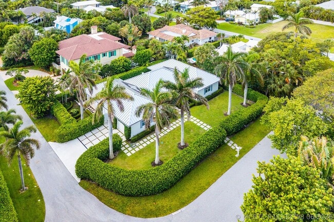 Building Photo - 106 Beachway Dr