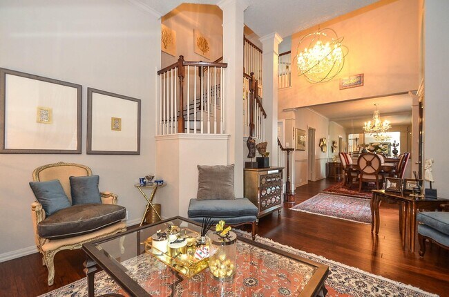 Building Photo - 12306 S Shadow Cove Dr