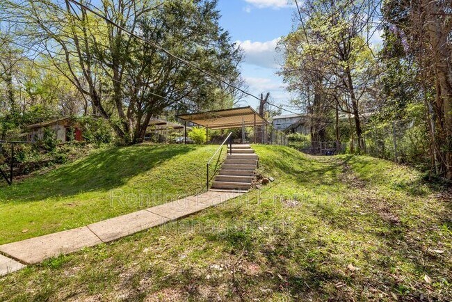 Building Photo - 3113 Pike Rd