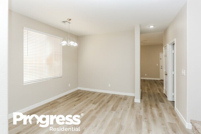 Building Photo - 4351 Bassae Temple Ave