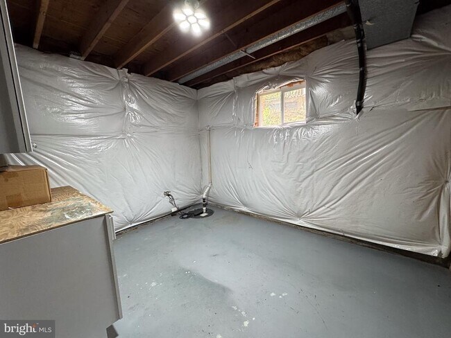 Building Photo - 2396 Mizzen Pl