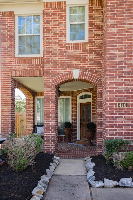 Building Photo - 410 Blossomwood Dr