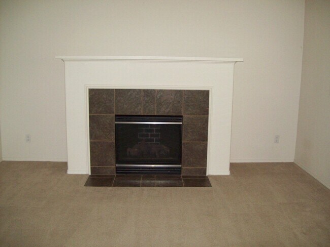 Building Photo - 797 NE 64th Pl