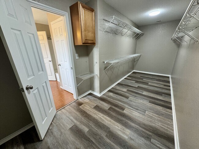 Building Photo - 27327 Lasso Bend