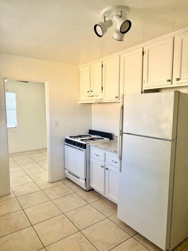 Building Photo - S. JOHNSON AVENUE