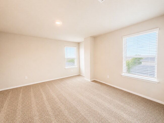 Building Photo - Beautiful 4-bedroom home in Riverstone at Westpointe featuring 2 spacious living areas, a downsta...