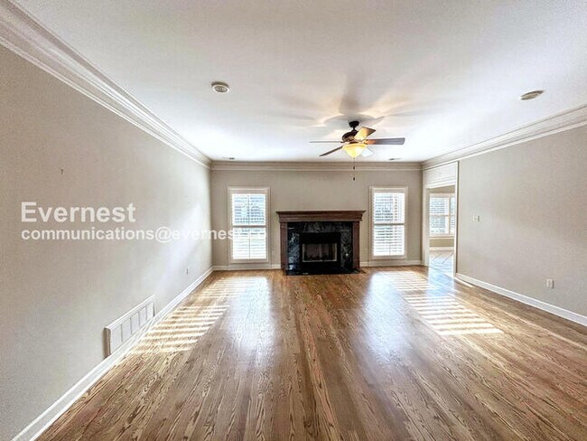 Building Photo - 10265 Buckland Bluff Cove